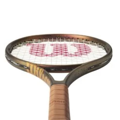 Raquette Wilson Junior Pro Staff 26 V14.0 (240g) -Magasin De Tennis De Sport raquette wilson junior pro staff 26 v140 240g 3